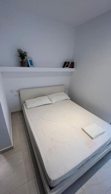 Sweet 1-bedroom Penthouse In The Heart Of It * Gzira